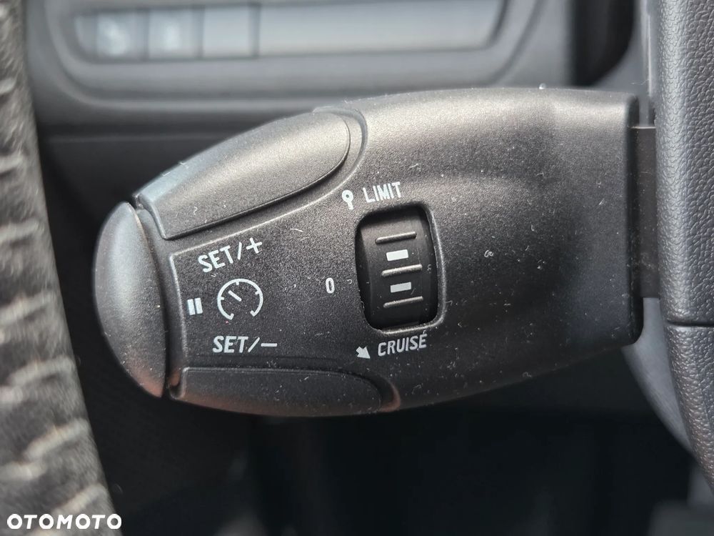 Peugeot 2008 PureTech 82 Active - 30