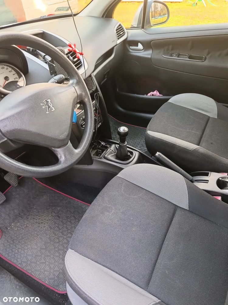 Peugeot 207 1.4 Presence - 3