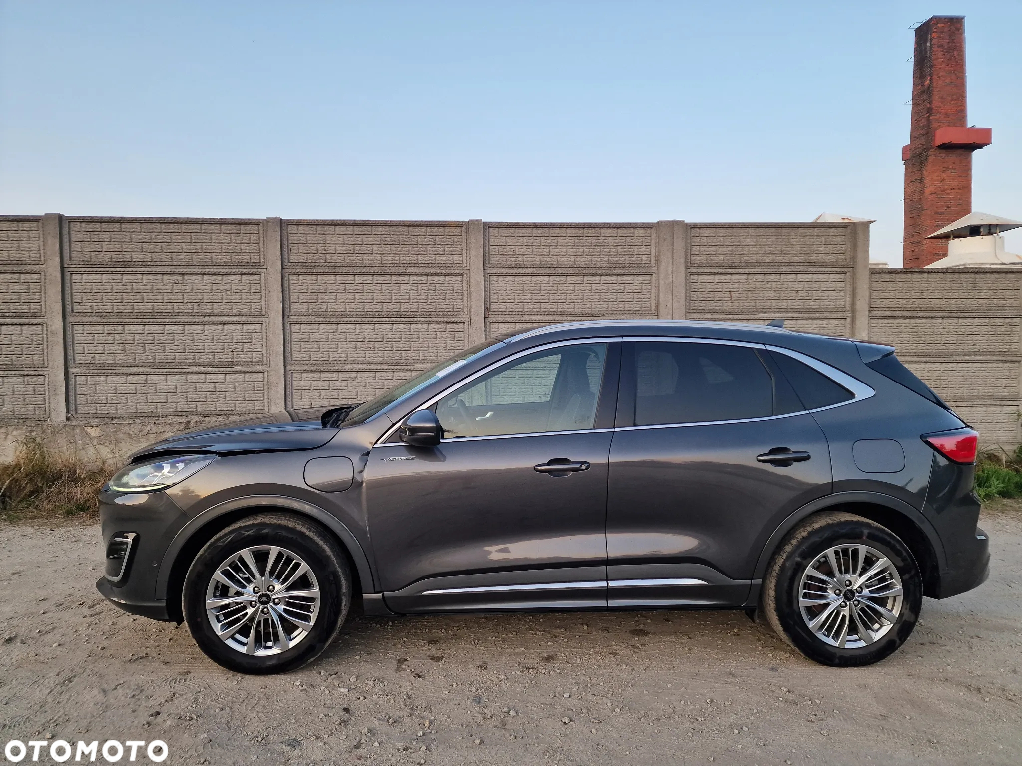 Ford Kuga 2.5 Duratec PHEV VIGNALE - 4