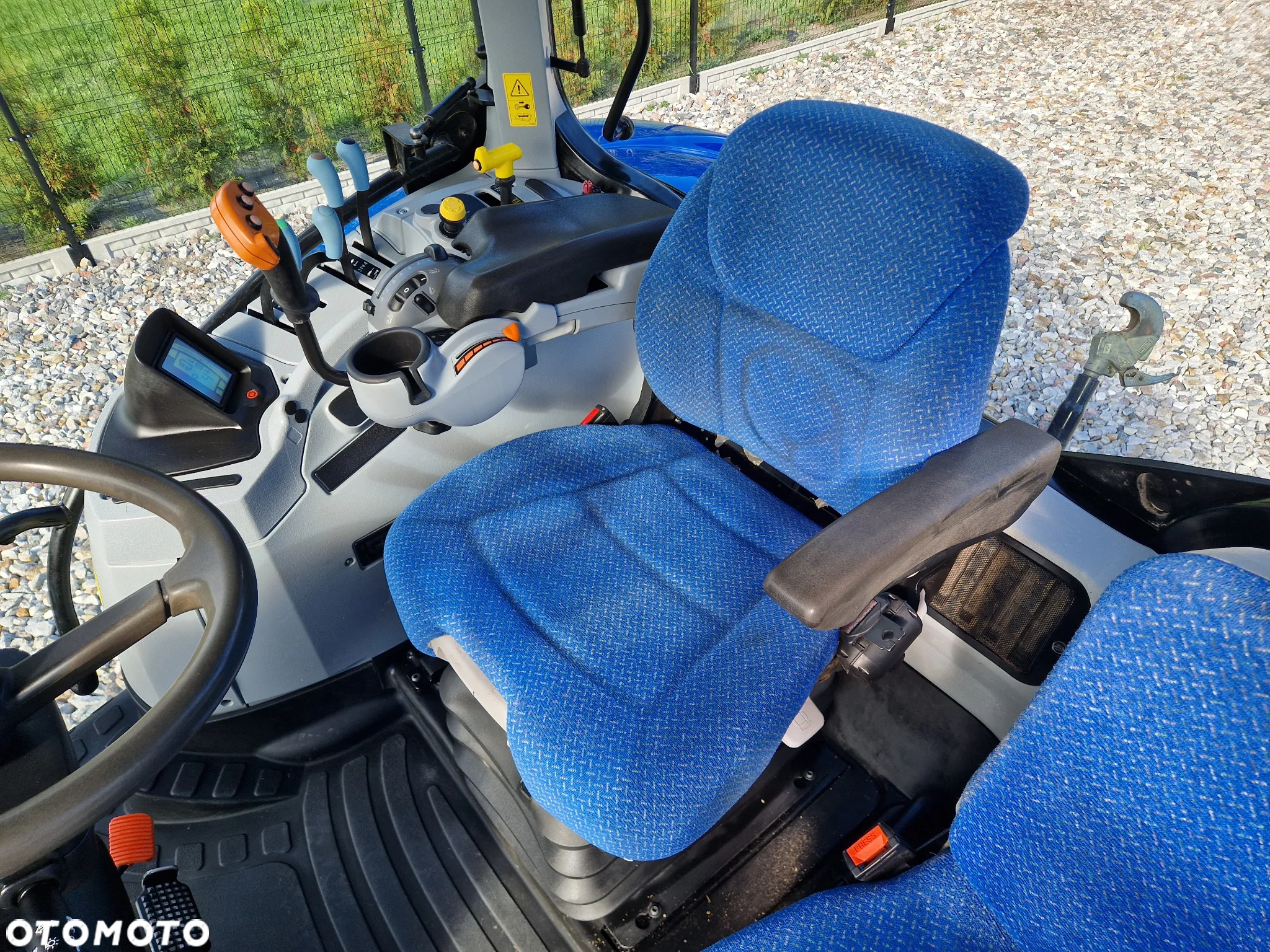 New Holland T7.200 Power Command - 12