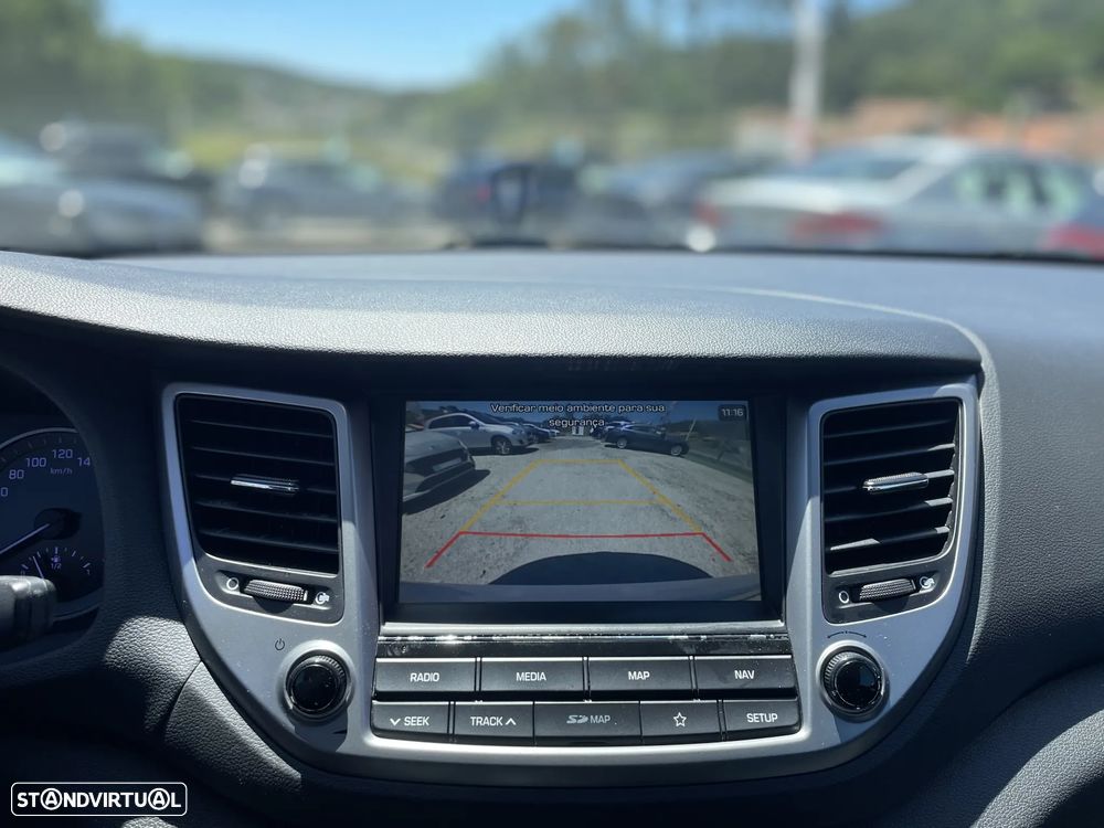 Hyundai Tucson 1.7 CRDi Executive - 19