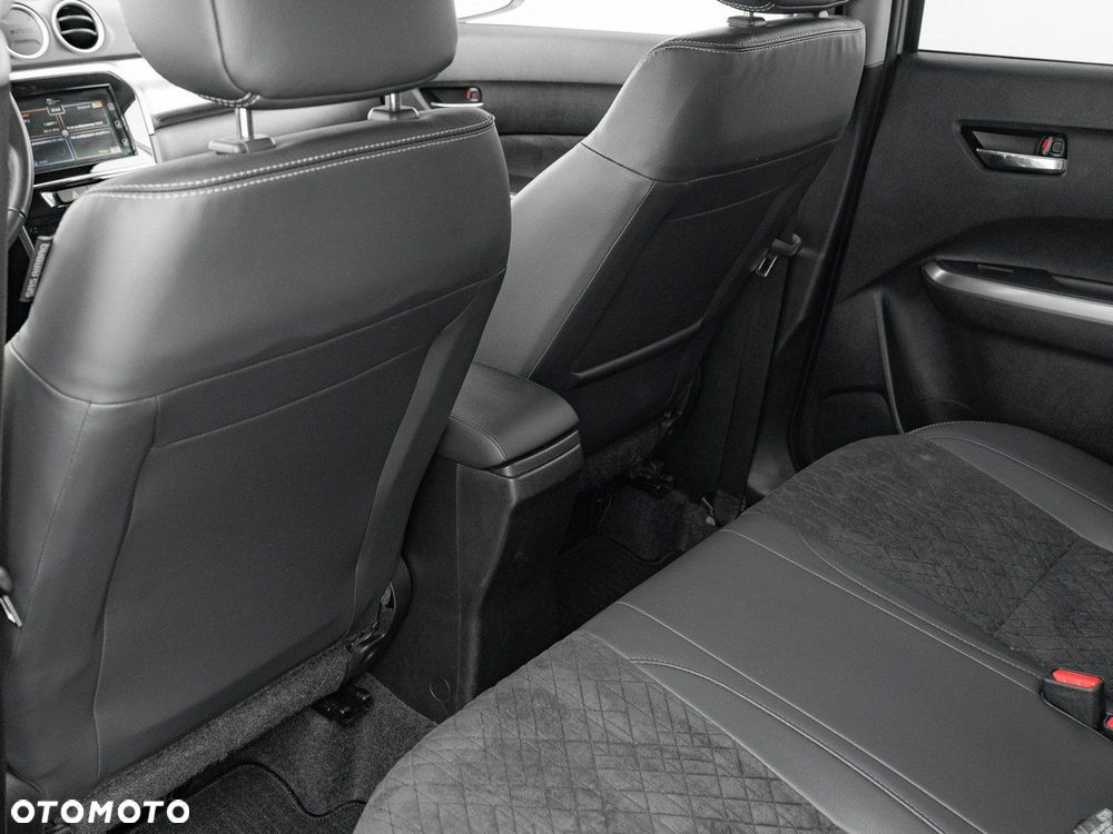 Suzuki Vitara - 27