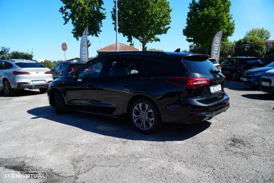 Ford Focus SW 1.0 EcoBoost ST-Line X - 4