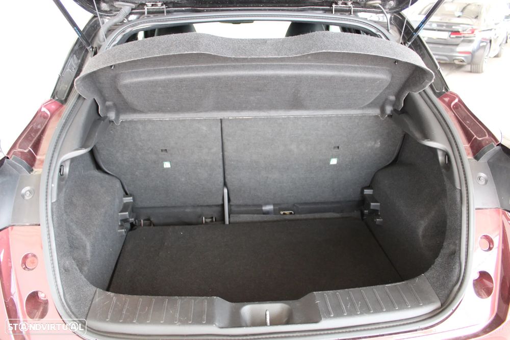 Nissan Juke 1.0 DIG-T N-Connecta DCT - 23
