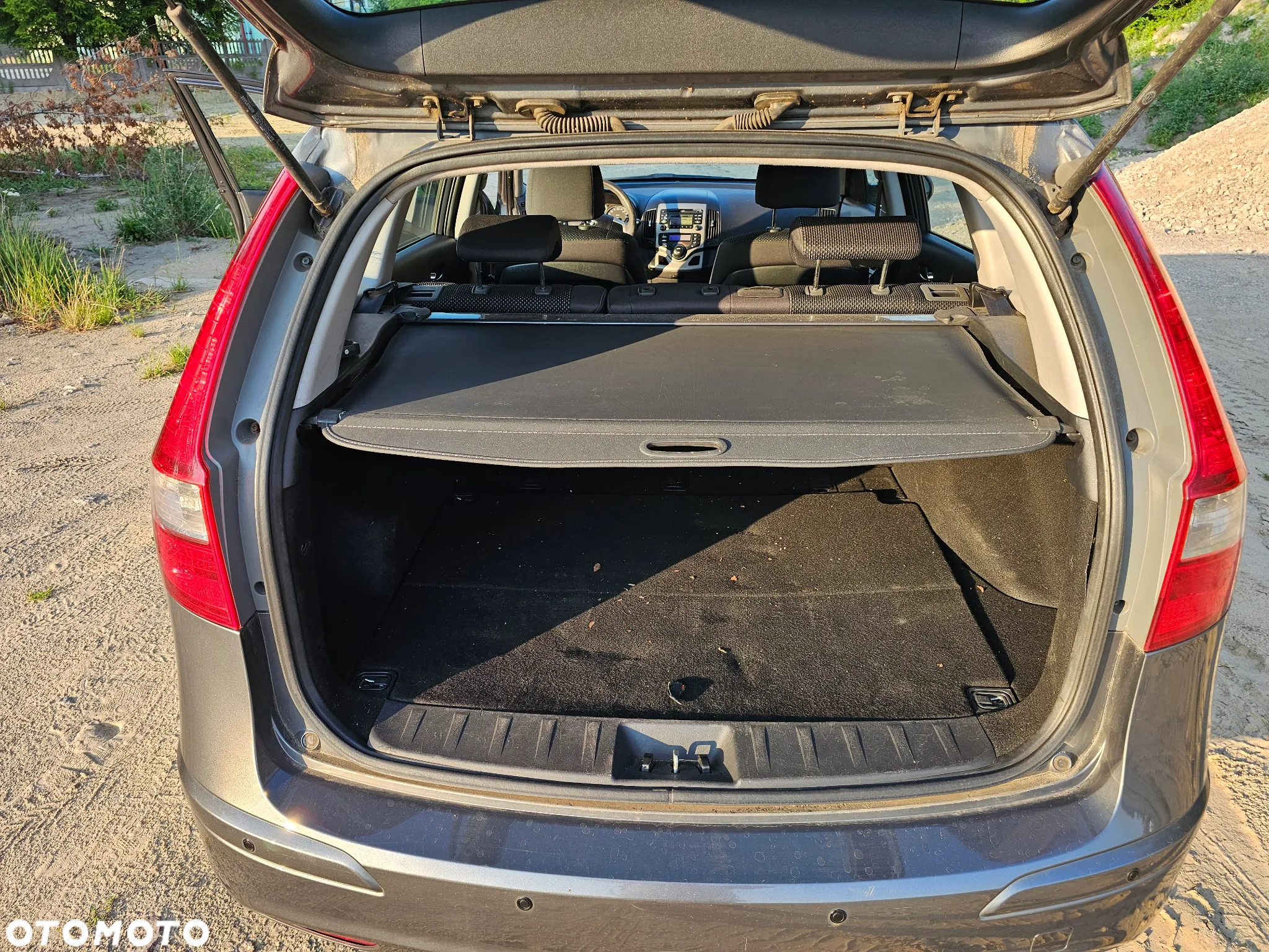 Hyundai i30 1.6 CRDi Comfort EU5 - 12