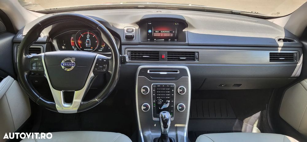 Volvo XC 70 D4 VEA Start-Stop Momentum - 12