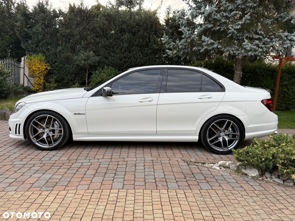 Mercedes-Benz Klasa C 63 AMG 7G-TRONIC - 2