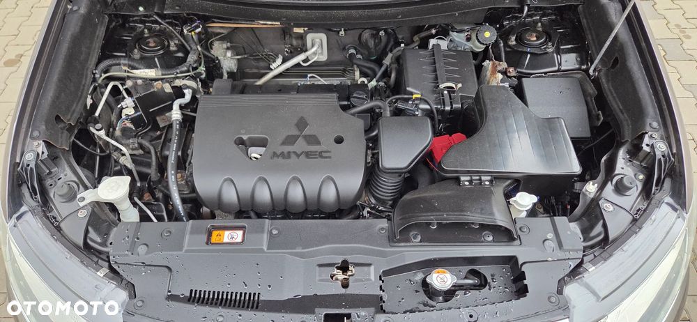 Mitsubishi Outlander 2.0 City Style 2WD - 15