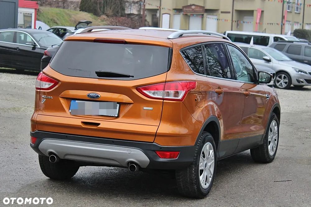 Ford Kuga - 8