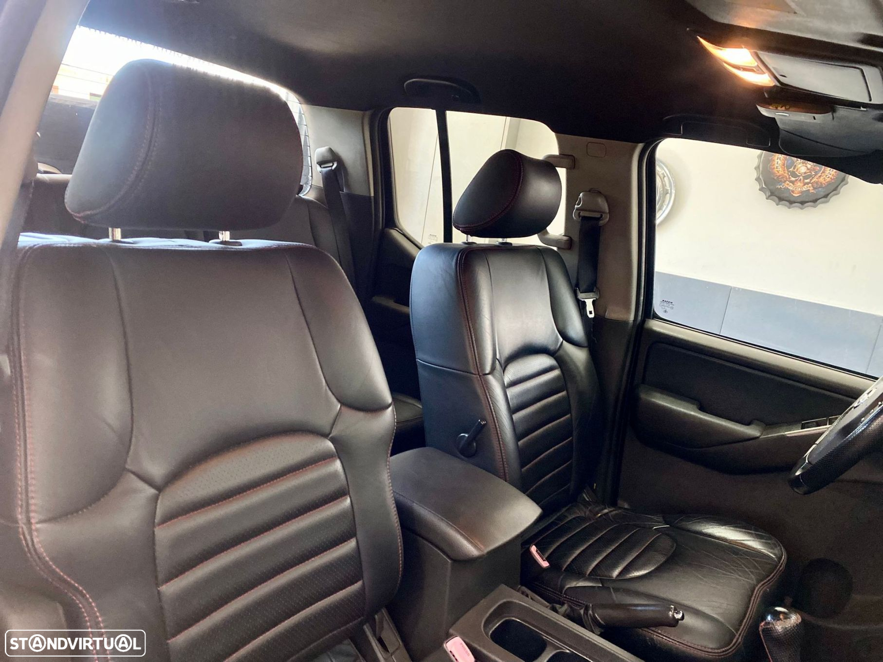Nissan Navara 2.5 dCi CD LE Premium - 29