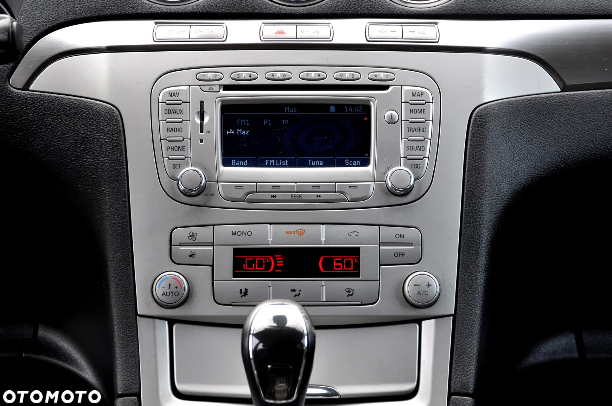 Ford S-Max 2.3 Titanium - 23