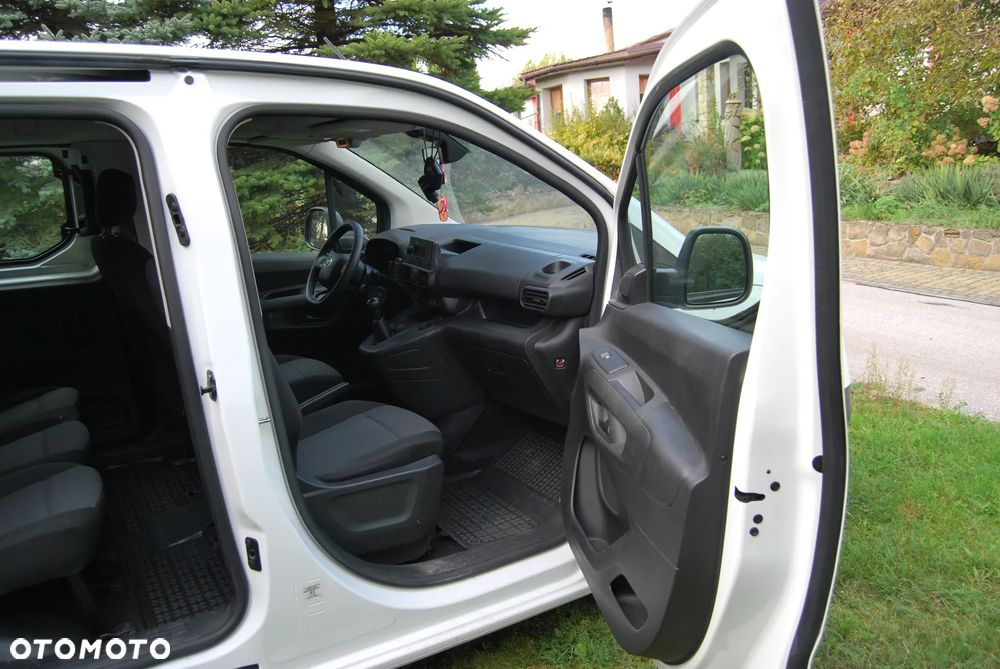 Toyota Proace City Verso Long 1.5 D-4D Business - 5
