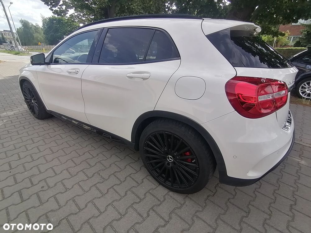 Mercedes-Benz GLA 220 CDI 4-Matic - 13