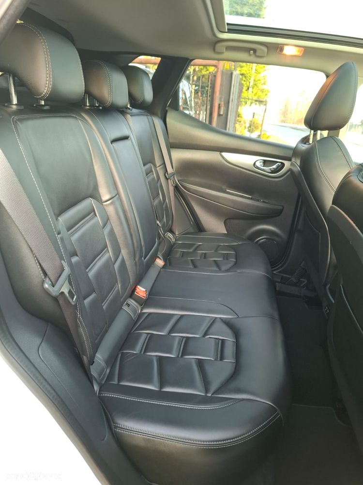 Nissan Qashqai 1.3 DIG-T MHEV N-Connecta - 30