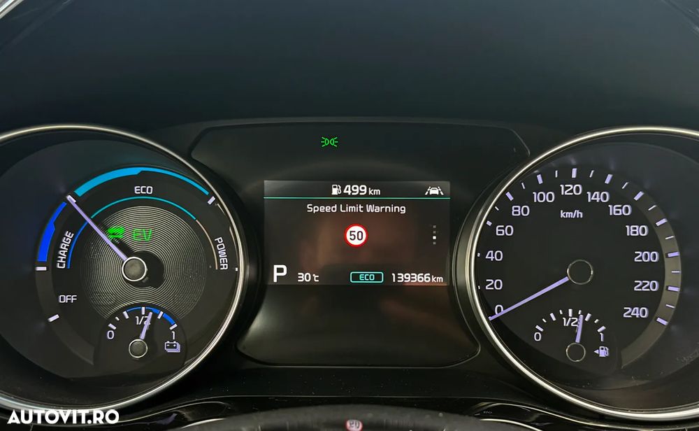 Kia Ceed - 34