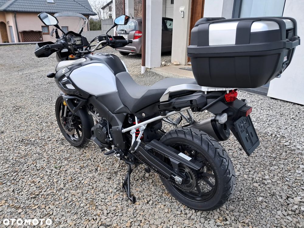 Suzuki V-STROM - 3