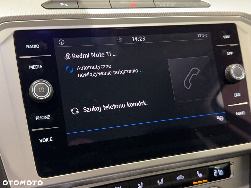 Volkswagen Passat 2.0 TDI SCR Comfortline - 28