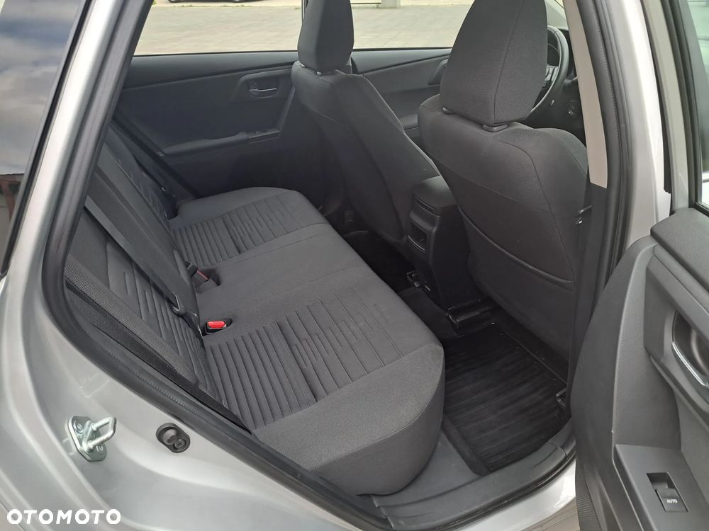 Toyota Auris - 17