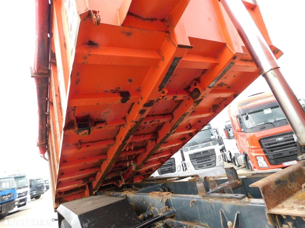 Iveco Ad380t41 trakker - 8