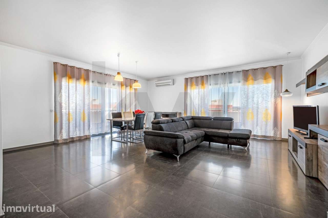 APARTAMENTO T3 | EDIFÍCIO TITÃ | PORTIMÃO - Grande imagem: 3/32