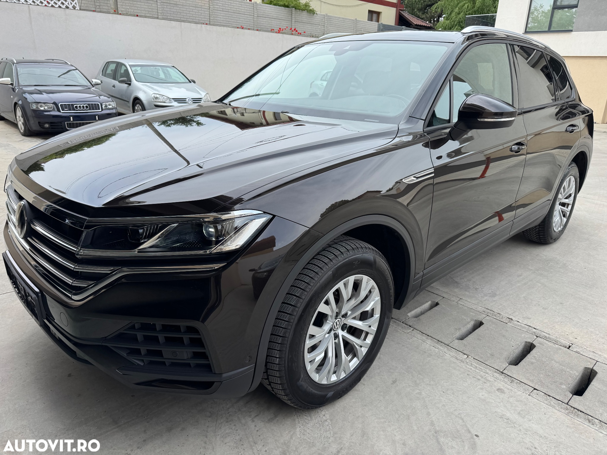 Volkswagen Touareg V6 TDI Elegance - 9