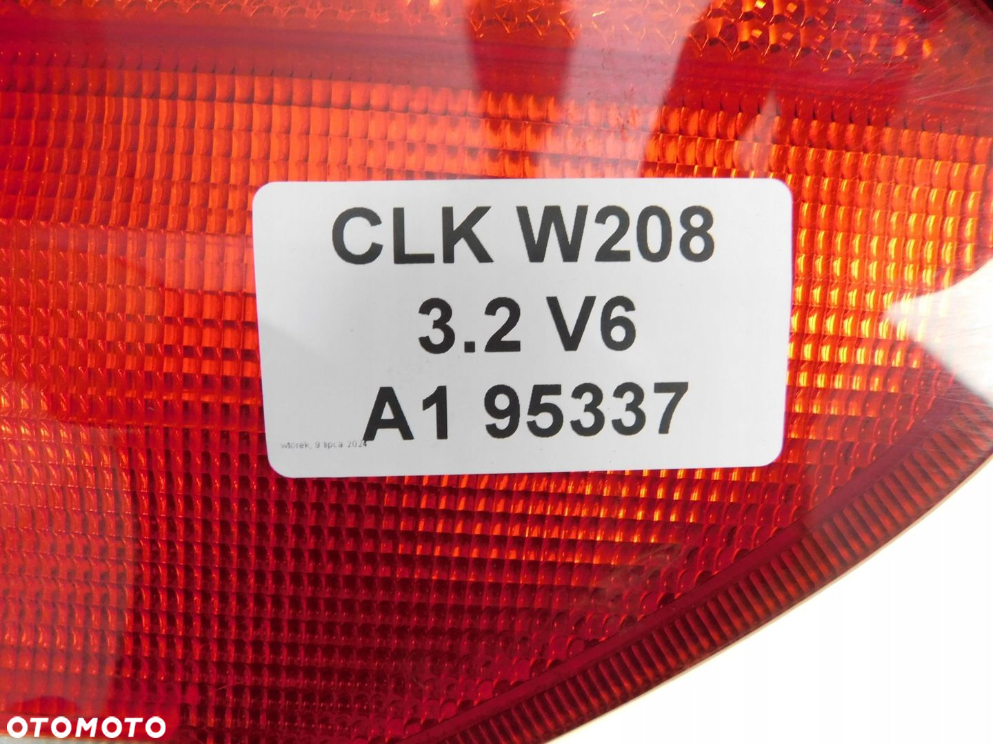 MERCEDES CLK W208 3,2 V6 LAMPA TYŁ LEWA - 6