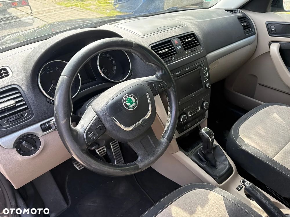 Skoda Yeti 1.2 TSI Elegance PLUS EDITION - 8