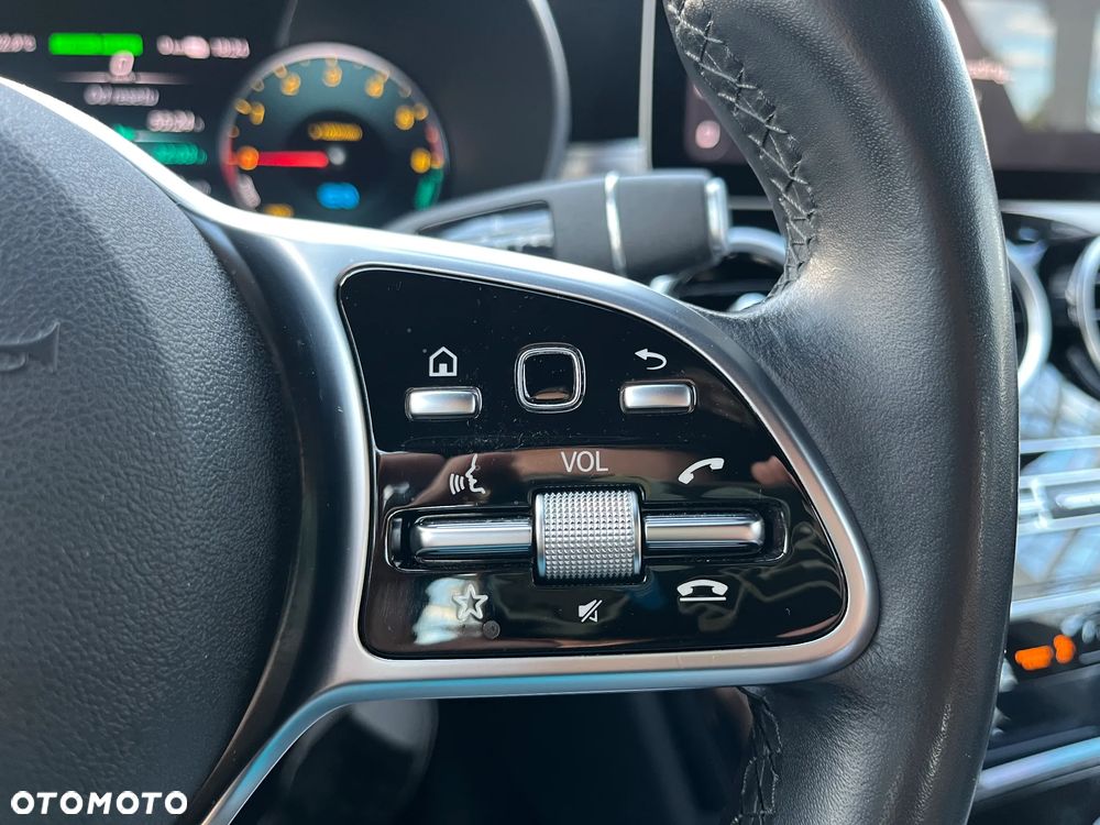 Mercedes-Benz Klasa C 300 de 9G-TRONIC Avantgarde - 22