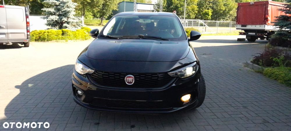 Fiat Tipo 1.4 T-Jet 16v Sport - 8