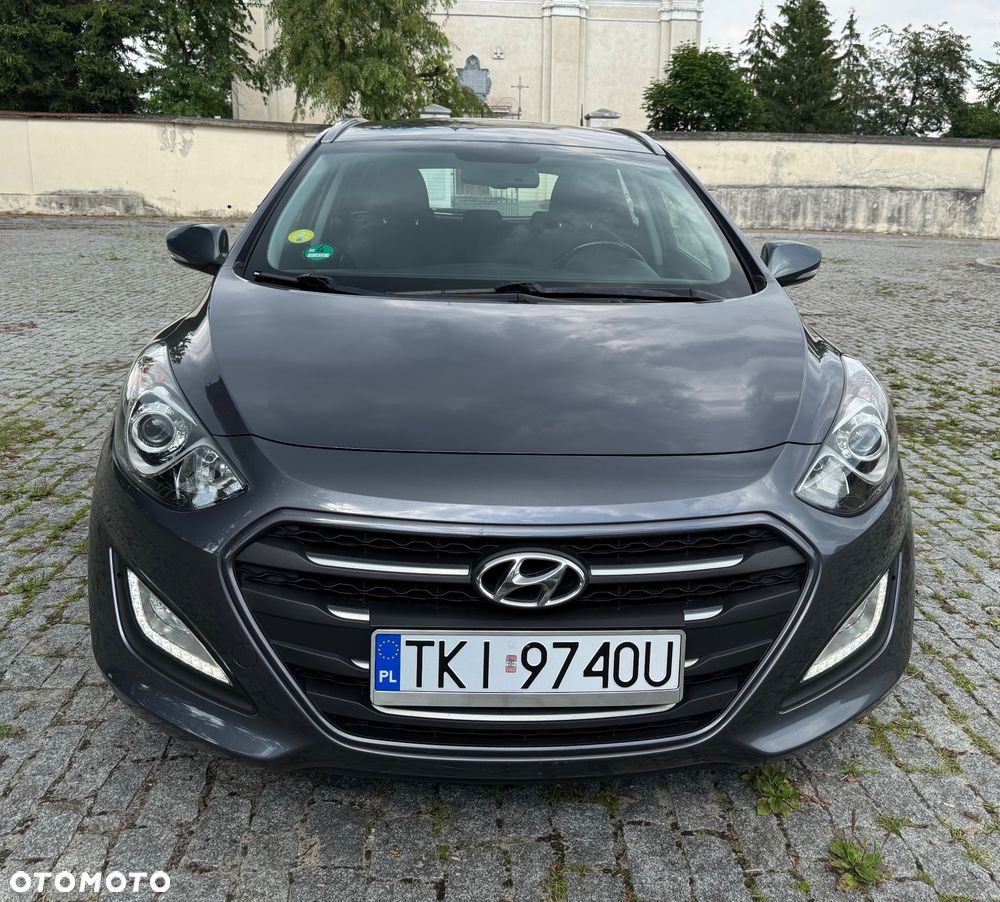 Hyundai i30 blue 1.6 CRDi Classic Navigation - 18