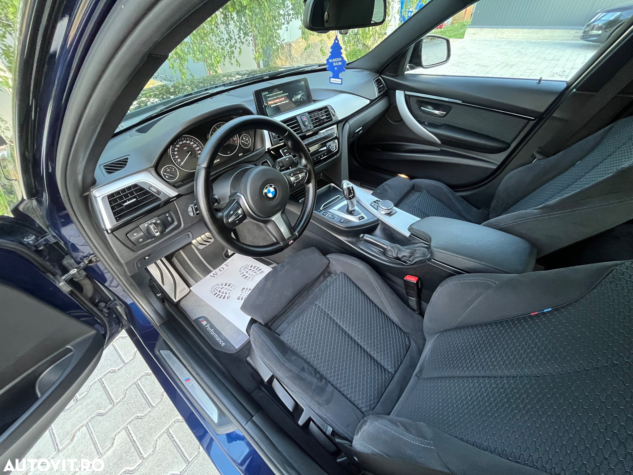 BMW Seria 3 330e iPerformance M Sport - 19