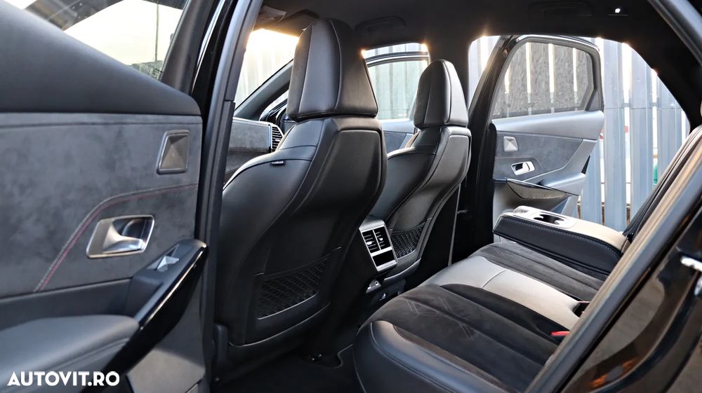 DS Automobiles DS 7 Crossback 1.6 PHeV AWD 300 EAT8 PERFORMANCE LINE + - 13