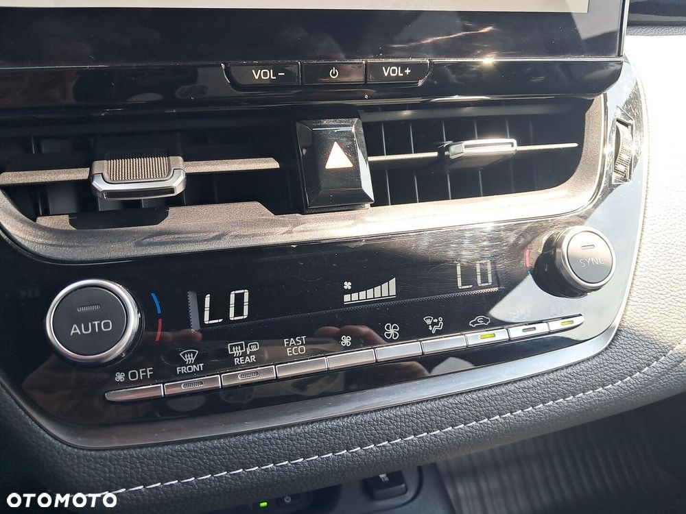 Toyota Corolla 1.8 Hybrid Style - 26
