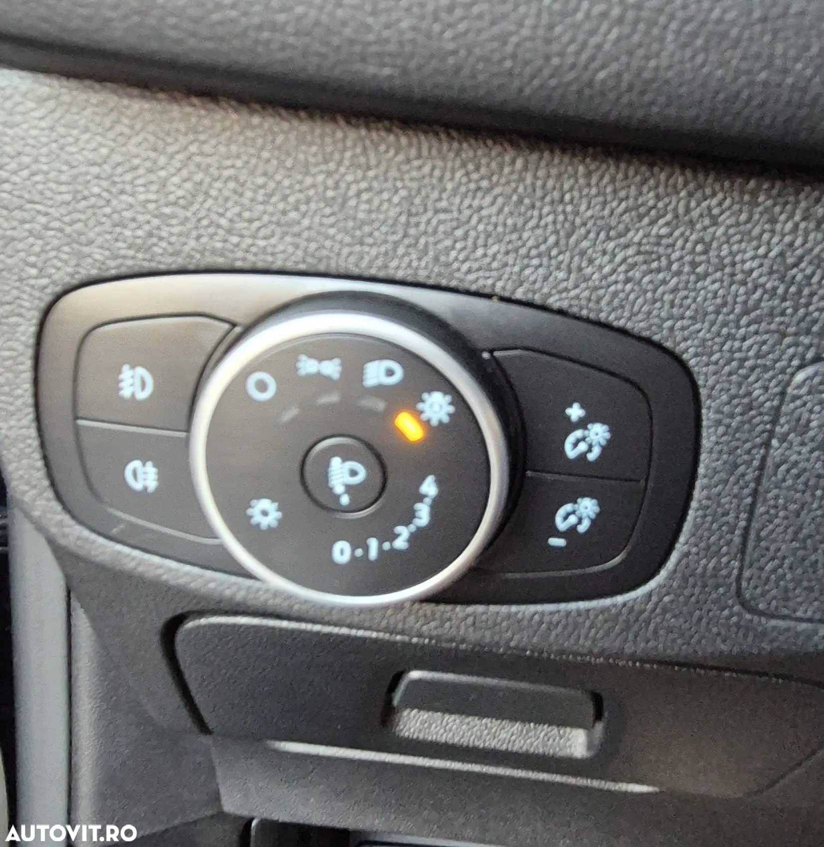 Ford Focus - 14
