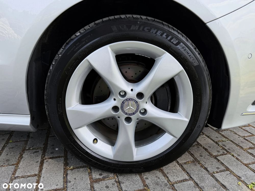 Mercedes-Benz Klasa B 180 CDI (BlueEFFICIENCY) - 39