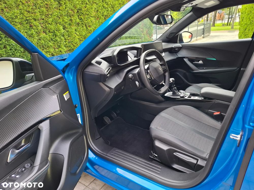 Peugeot 2008 - 11