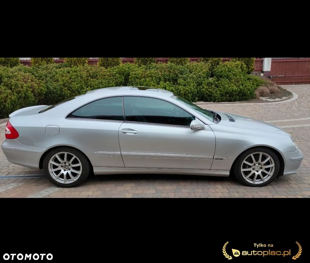 Mercedes-Benz CLK - 6