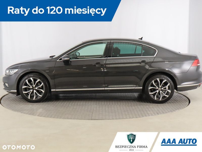 Volkswagen Passat - 3