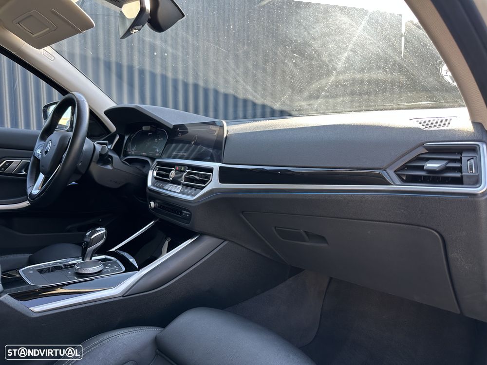 BMW 330 e Aut. Sport Line - 8