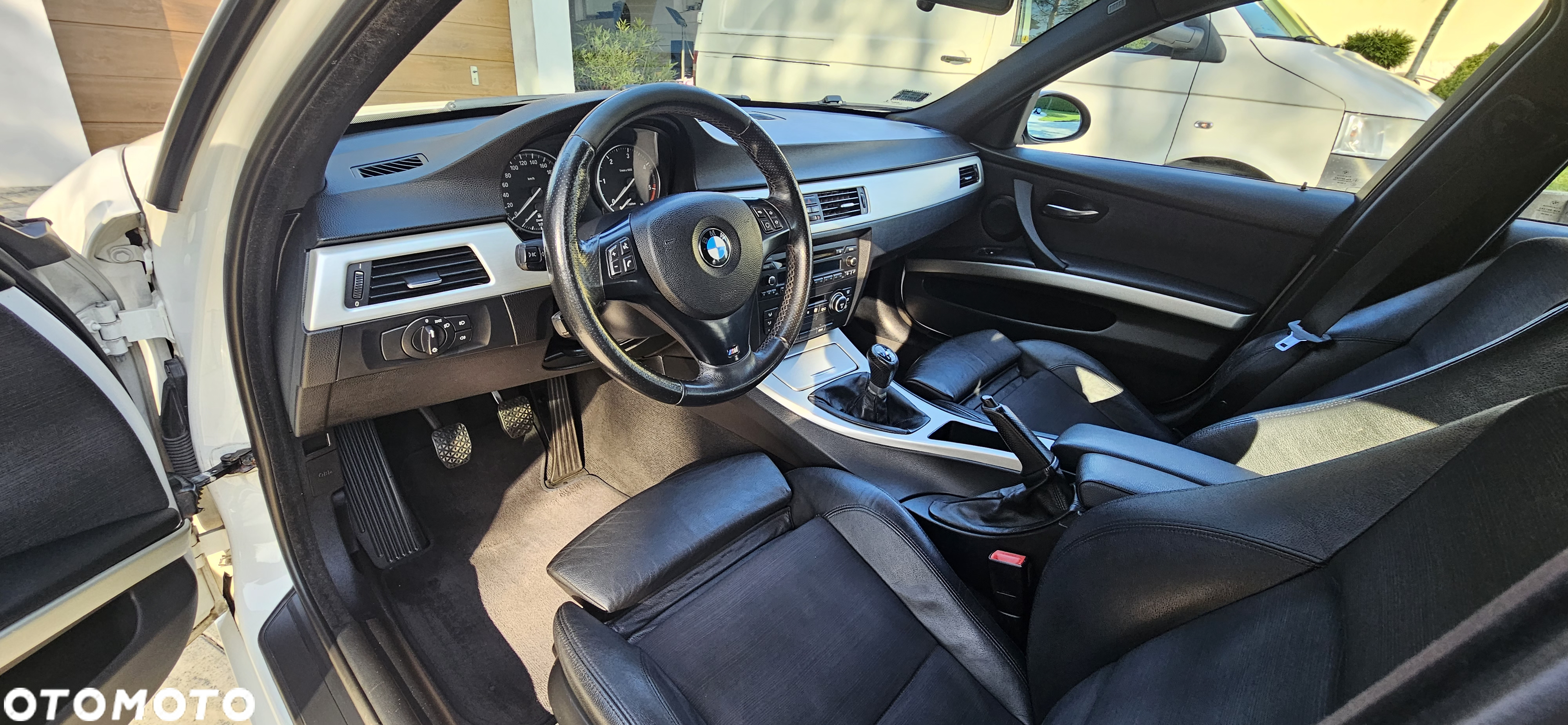 BMW Seria 3 320d - 10
