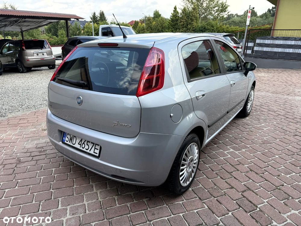 Fiat Grande Punto 1.2 8V Dynamic - 4