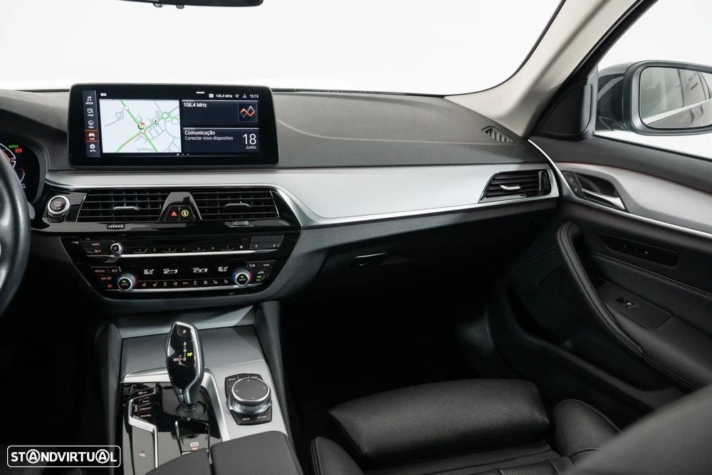 BMW 530 d Line Luxury Auto - 21