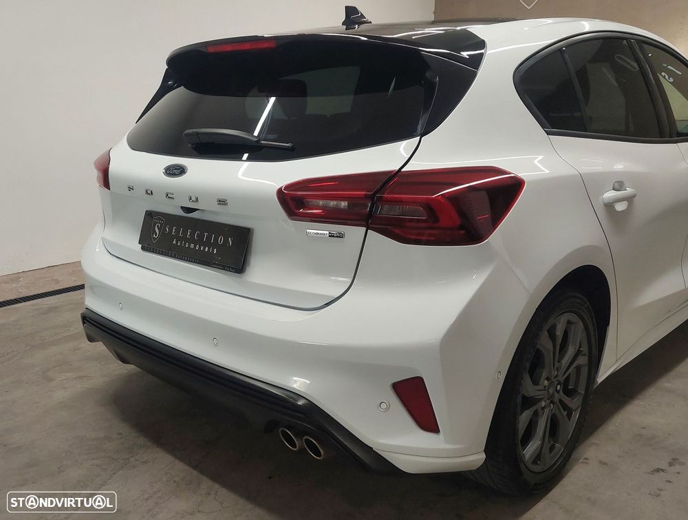 Ford Focus 1.0 EcoBoost MHEV ST-Line - 12