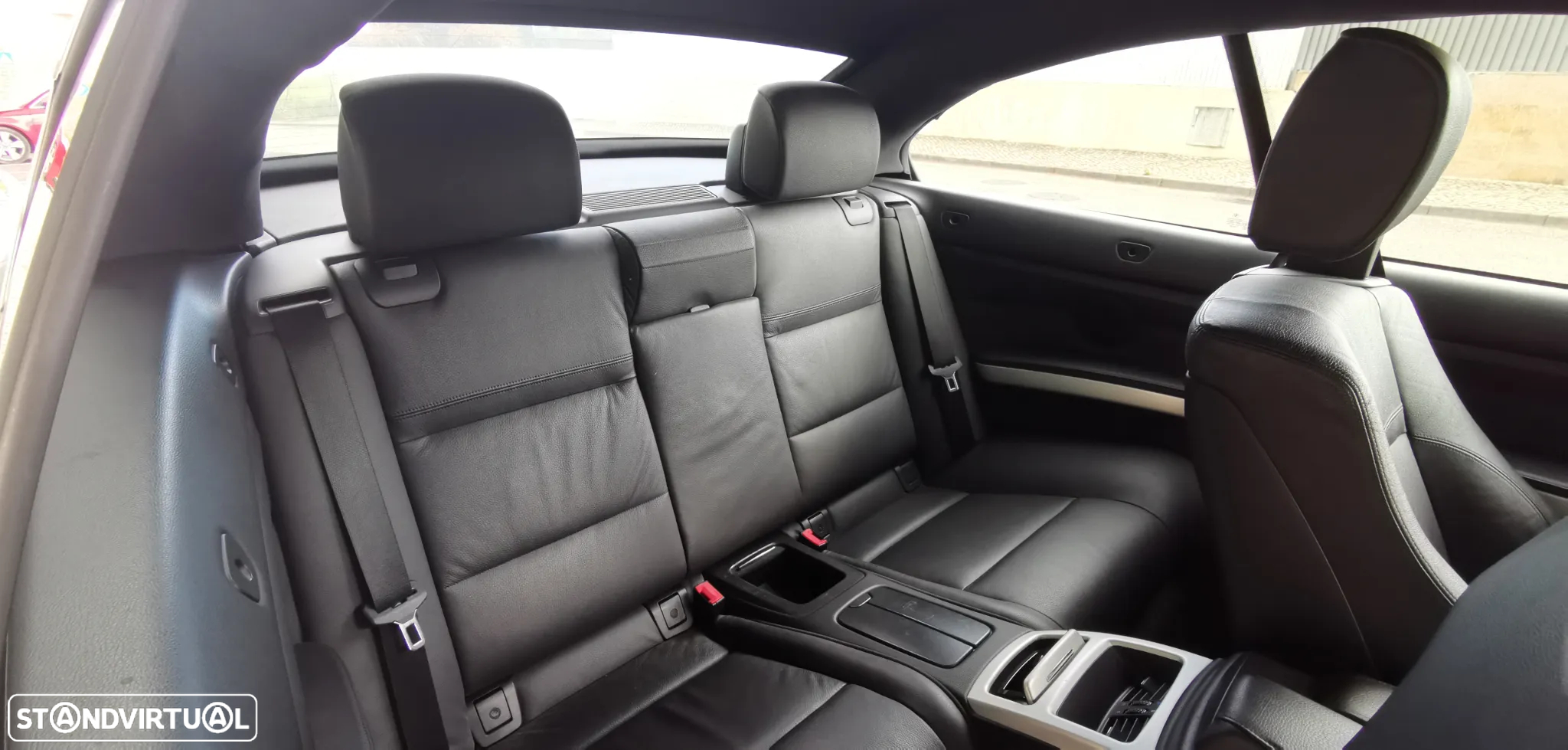 BMW 325 i Auto - 13