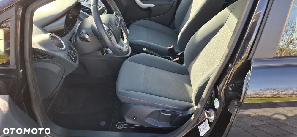 Ford Fiesta 1.25 Champions Edition - 10