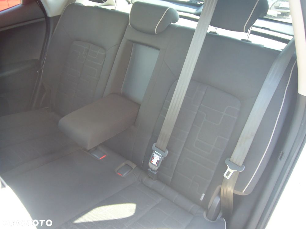 Kia Venga 1.4 XL - 14
