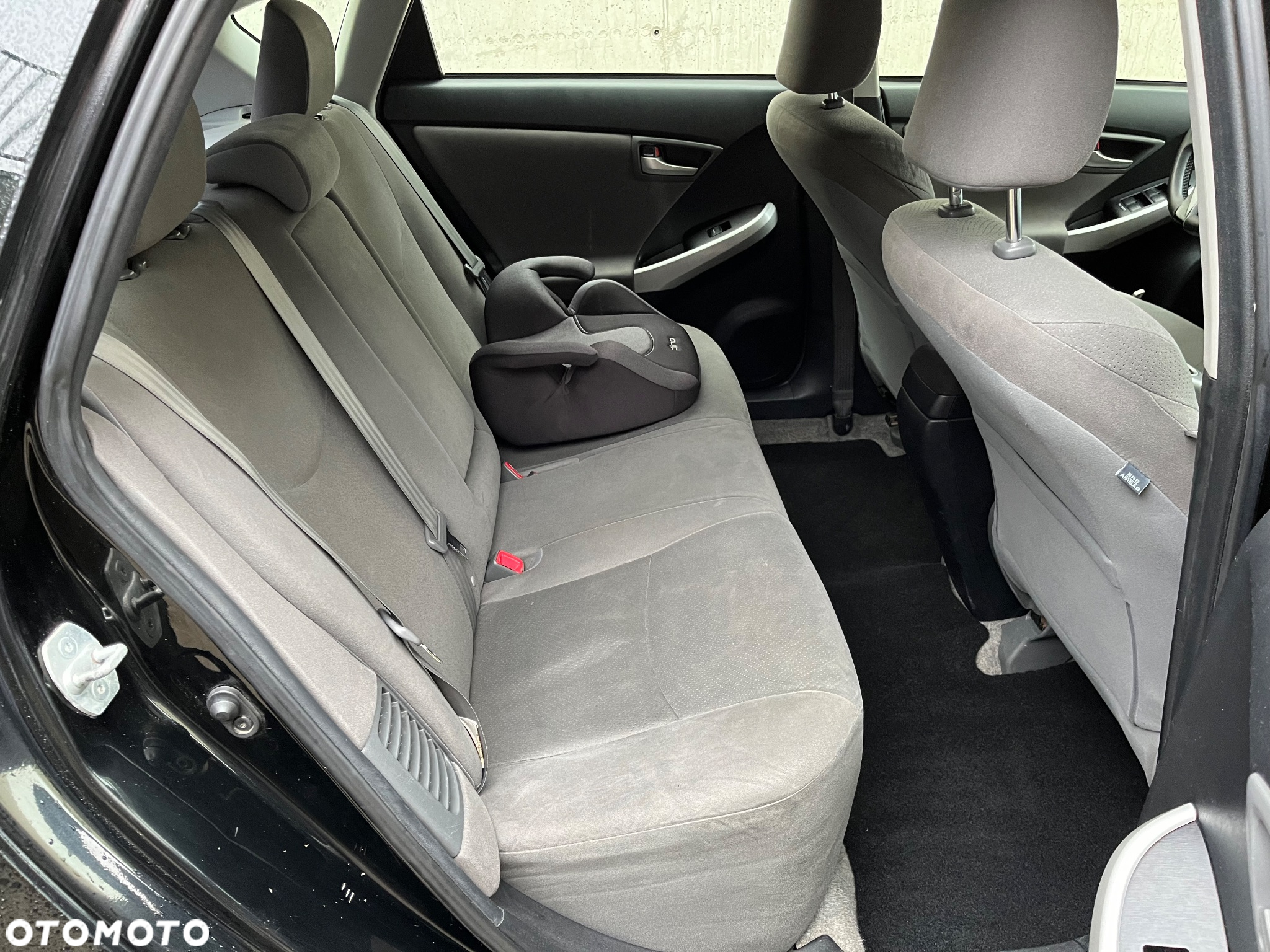 Toyota Prius (Hybrid) Comfort - 18