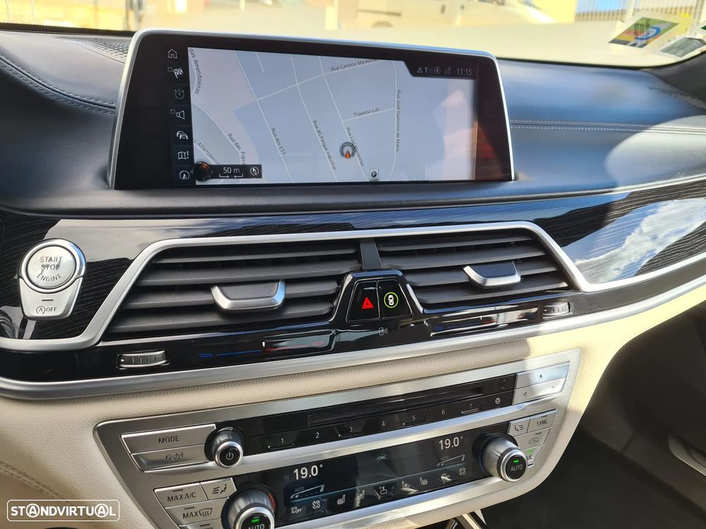 BMW 740 Ld xDrive - 10