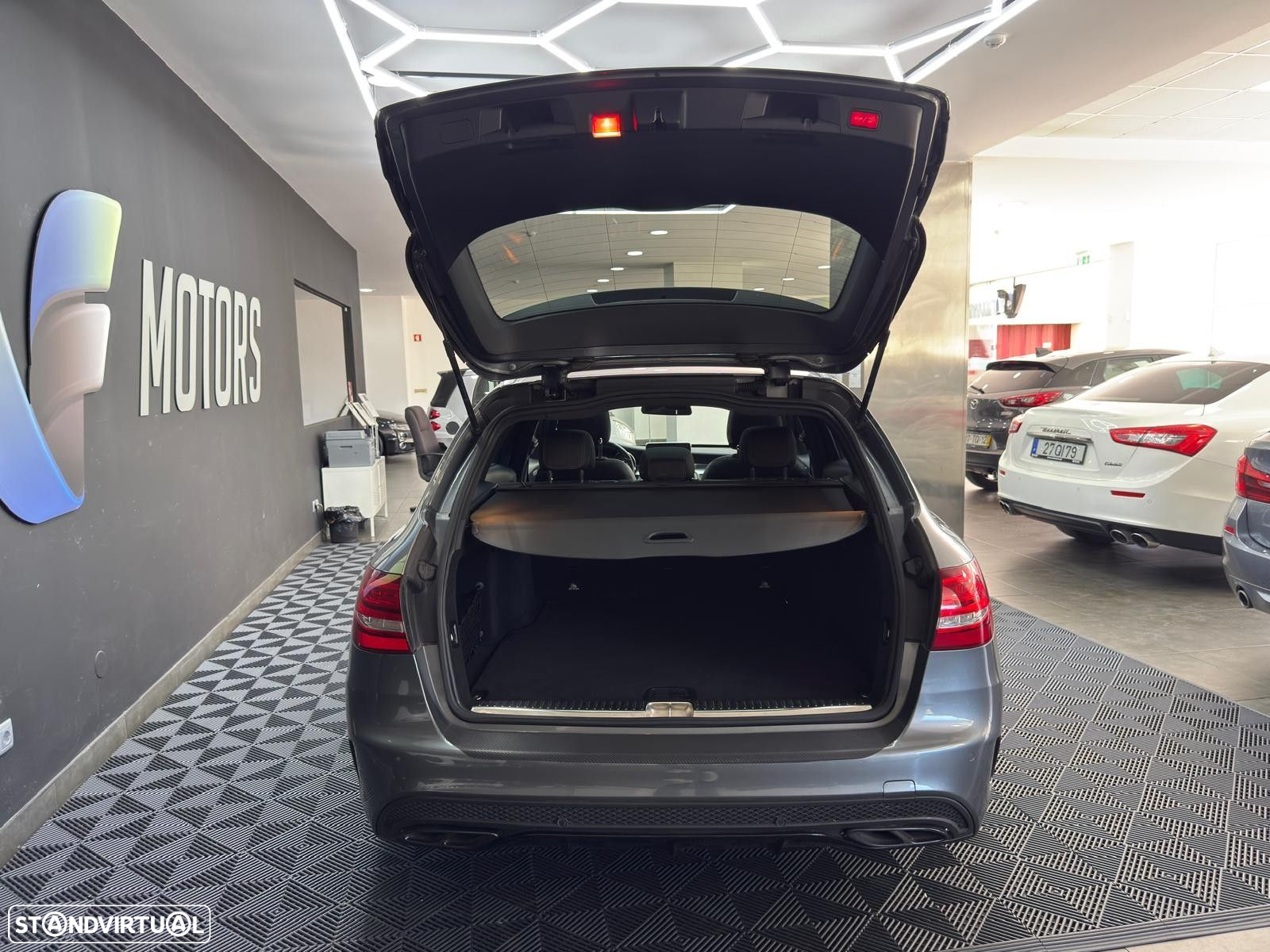 Mercedes-Benz C 43 AMG 4-Matic - 12