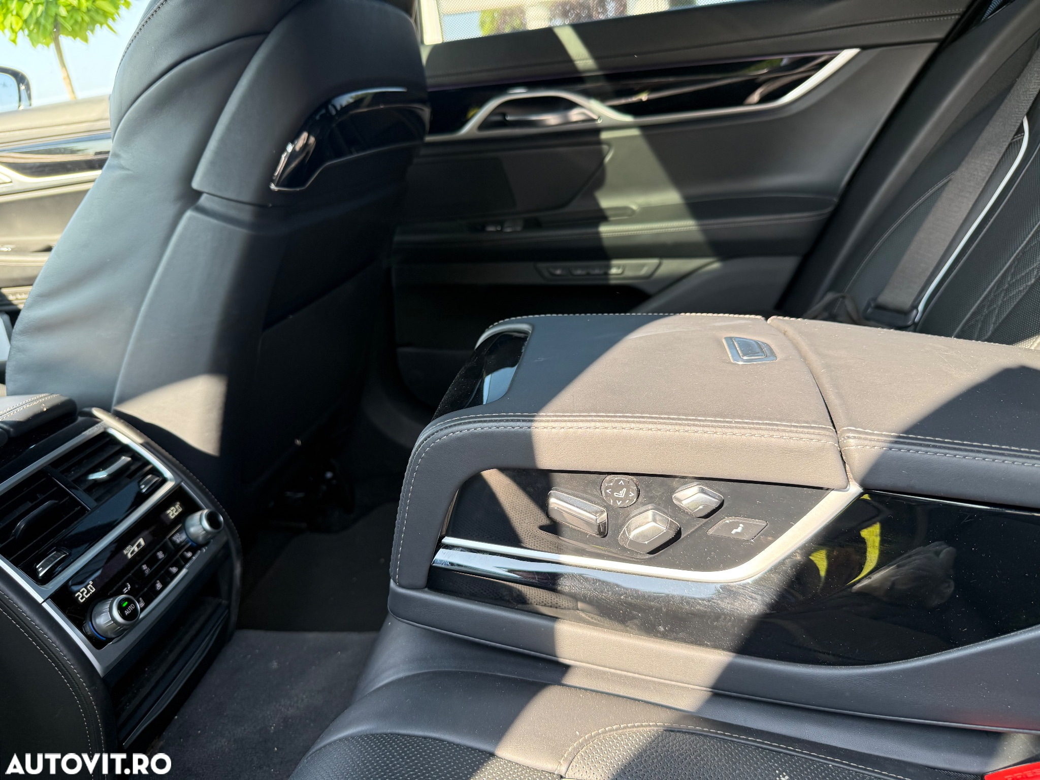 BMW Seria 7 740d xDrive - 15